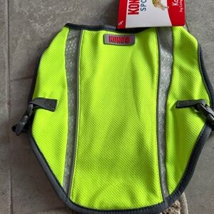Kong Sport Kool Dog Cooling Safety Vest in Neon Green Size Small